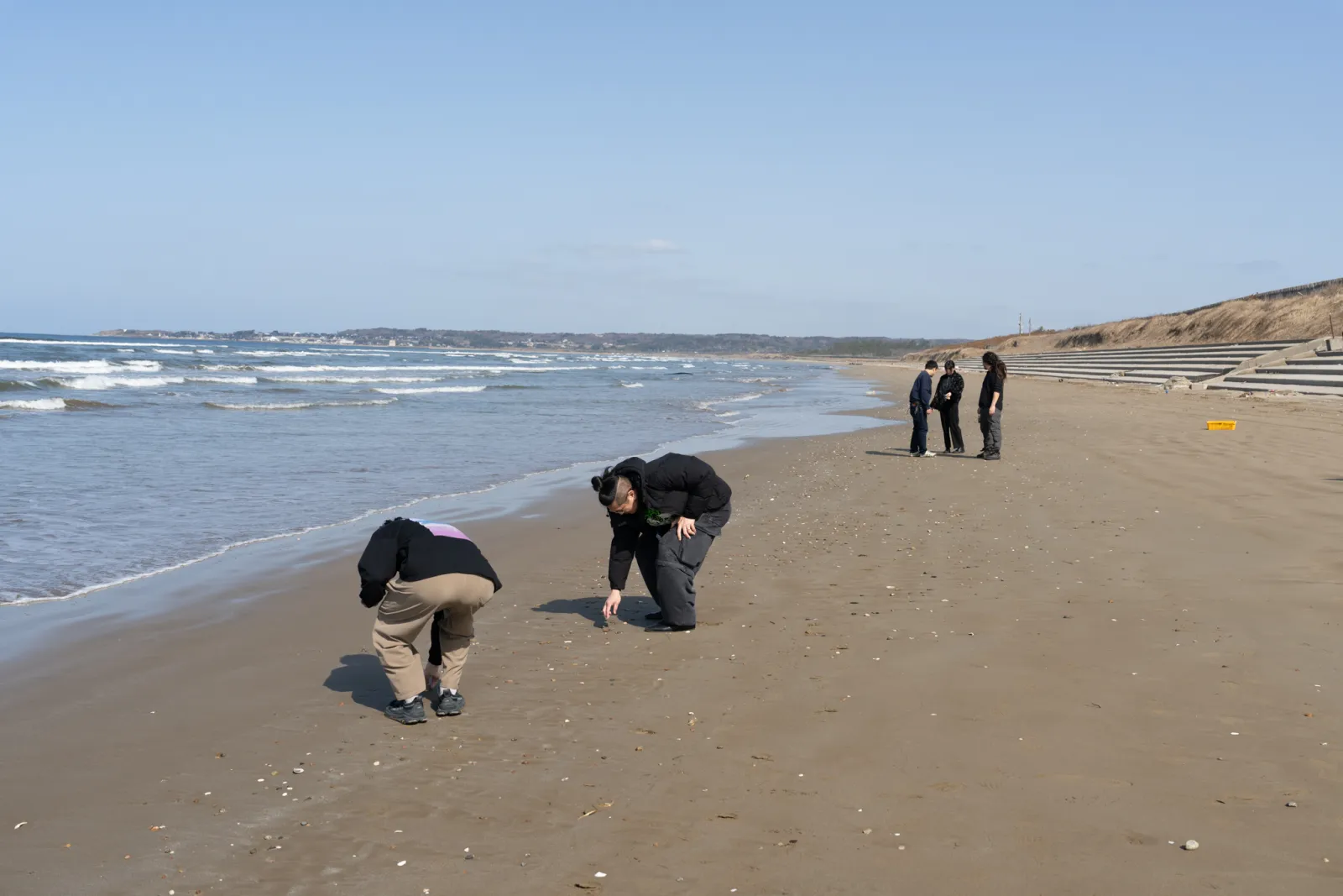 Coastal fieldwork in Ishikawa